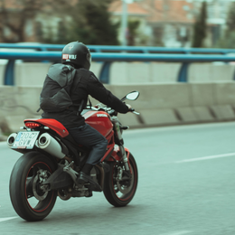 Rastreamento para motos esportivas
